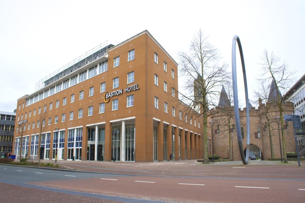 Hotel Bastion 4*